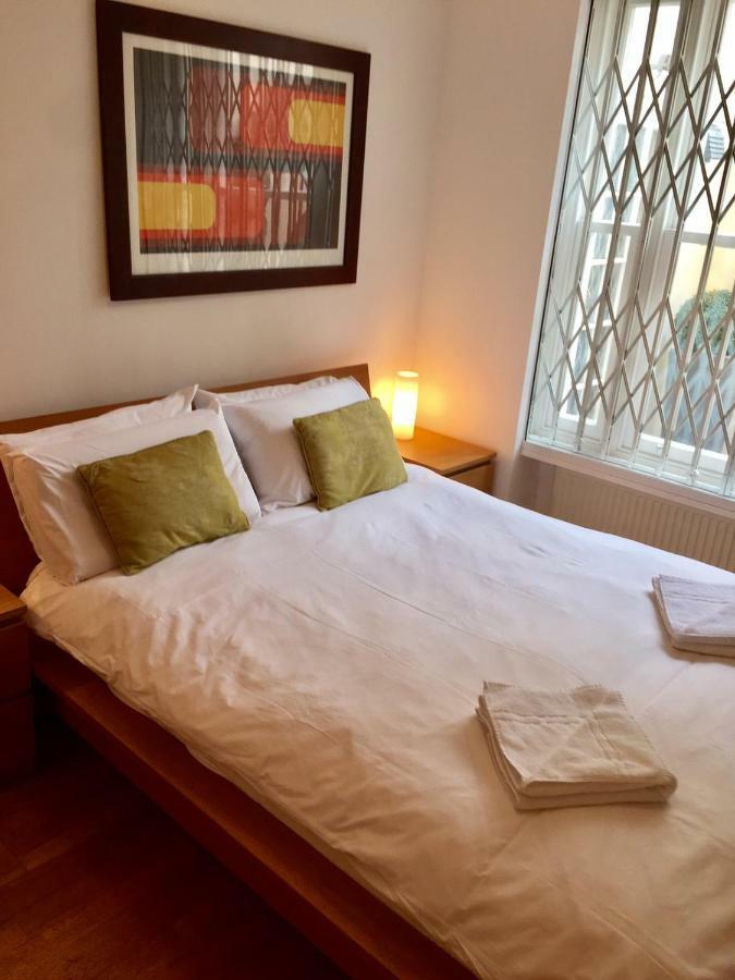 Stylish In Victoria Apartament *